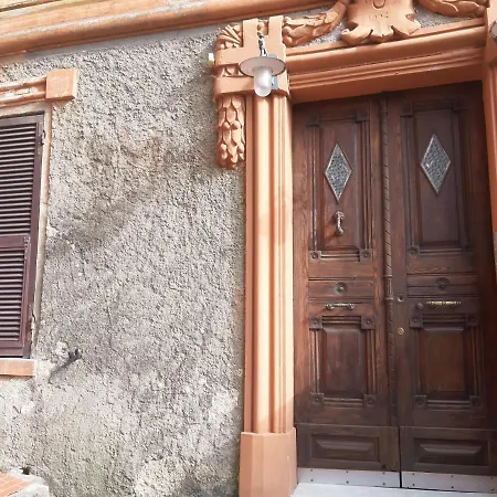 Scalinata Vernazza Little House ラ・スペツィア