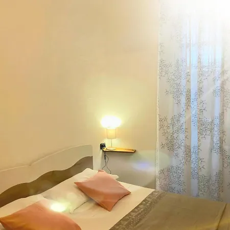 Scalinata Vernazza Little House *